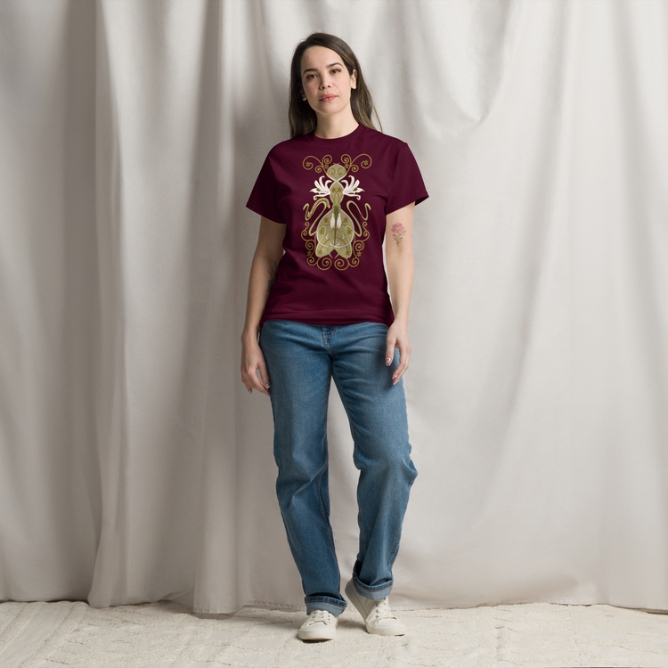 Nouveau Crinum Classic Tee Perfect for Art Nouveau Enthusiasts maroon