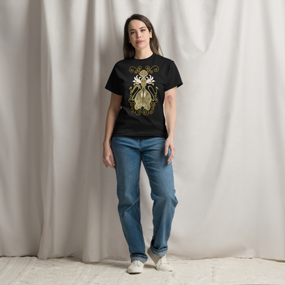 Nouveau Crinum Classic Tee Perfect for Art Nouveau Enthusiasts